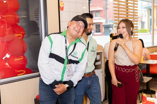 Fotografía de MCDía Feliz - Finactiva T-presta