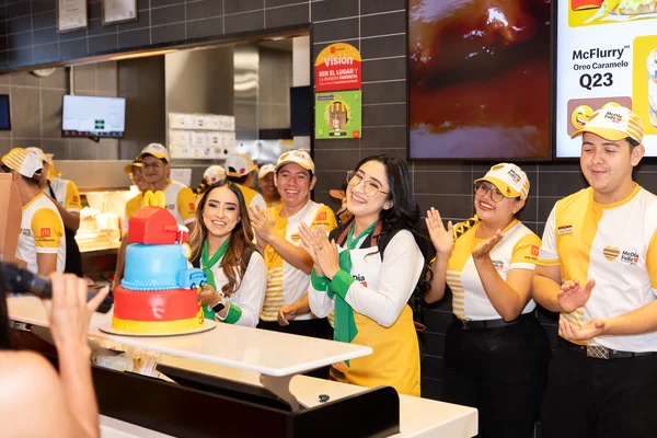 Fotografía de MCDía Feliz - Finactiva T-presta