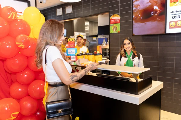 Fotografía de MCDía Feliz - Finactiva T-presta