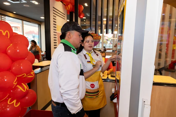 Fotografía de MCDía Feliz - Finactiva T-presta