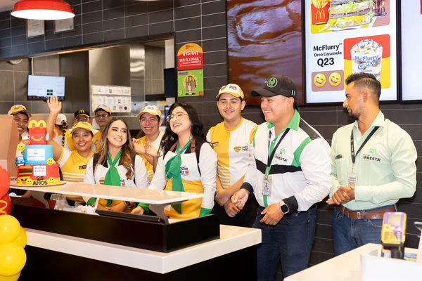 Fotografía de MCDía Feliz - Finactiva T-presta