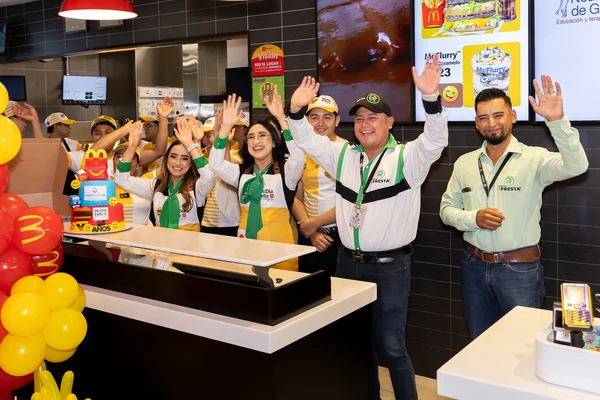 Fotografía de MCDía Feliz - Finactiva T-presta