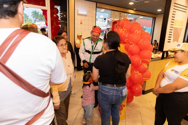 Fotografía de MCDía Feliz - Finactiva T-presta