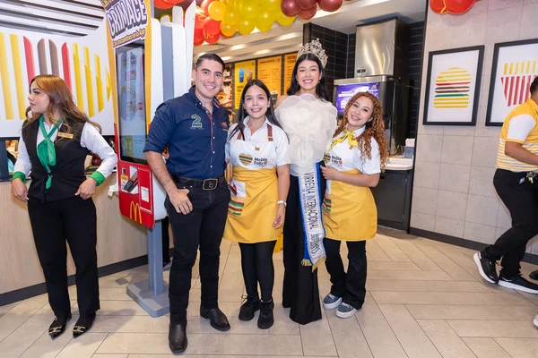 Fotografía de MCDía Feliz - Eduardo Díaz