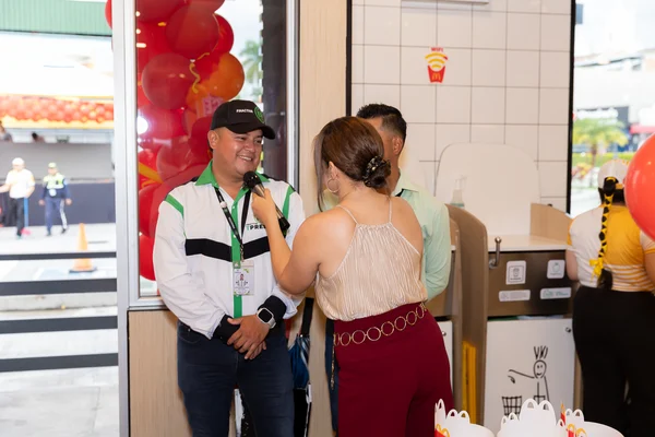 Fotografía de MCDía Feliz - Finactiva T-presta
