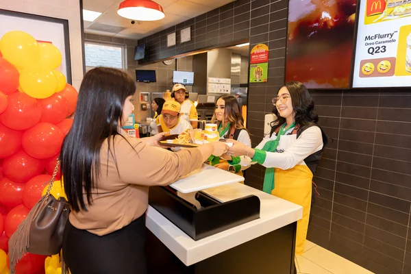 Fotografía de MCDía Feliz - Finactiva T-presta