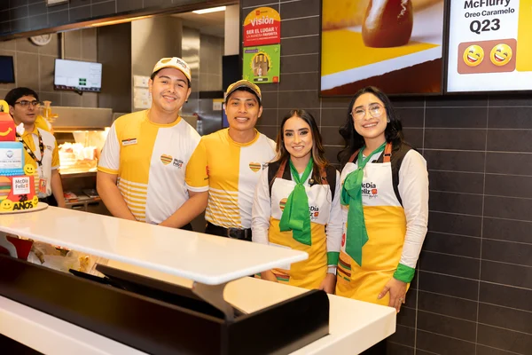 Fotografía de MCDía Feliz - Finactiva T-presta