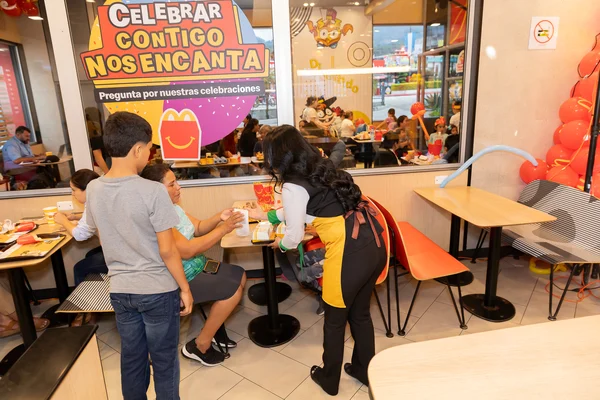 Fotografía de MCDía Feliz - Finactiva T-presta