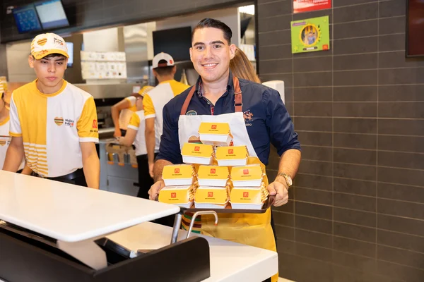 Fotografía de MCDía Feliz - Eduardo Díaz