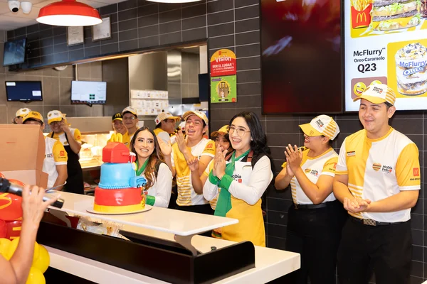 Fotografía de MCDía Feliz - Finactiva T-presta