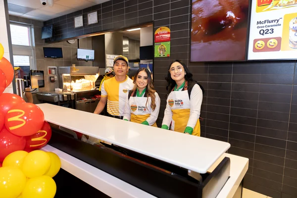 Fotografía de MCDía Feliz - Finactiva T-presta