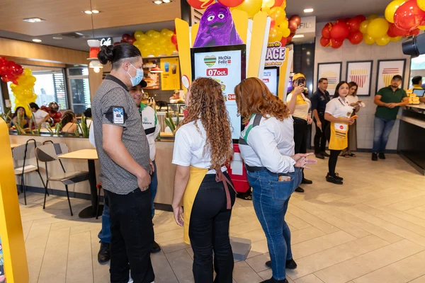 Fotografía de MCDía Feliz - Finactiva T-presta